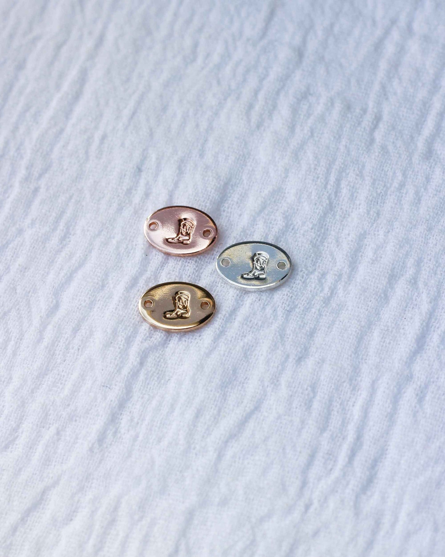 Cowgirl Boot Oval Connector, CN01