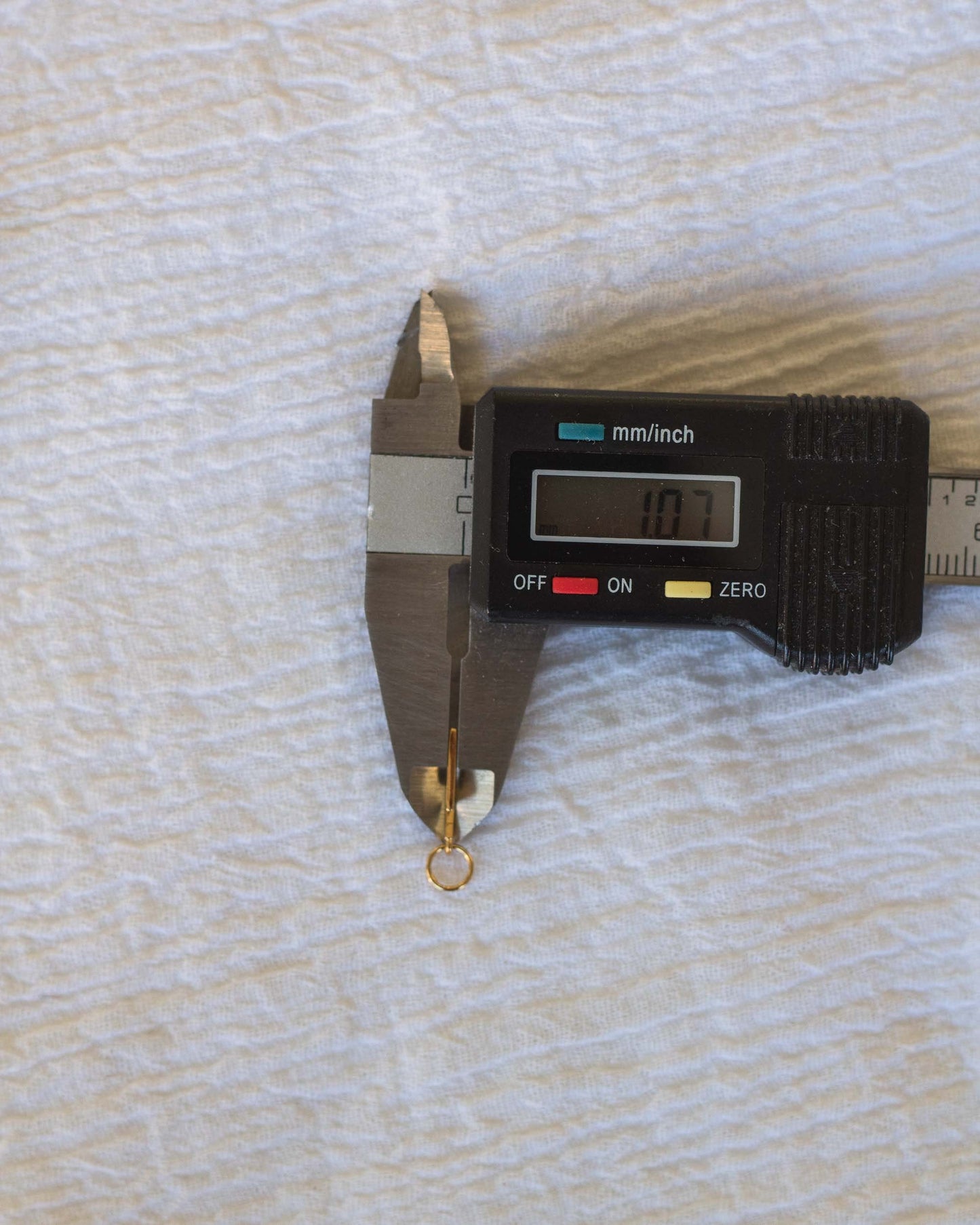 Lightning Bolt Charm, CH49
