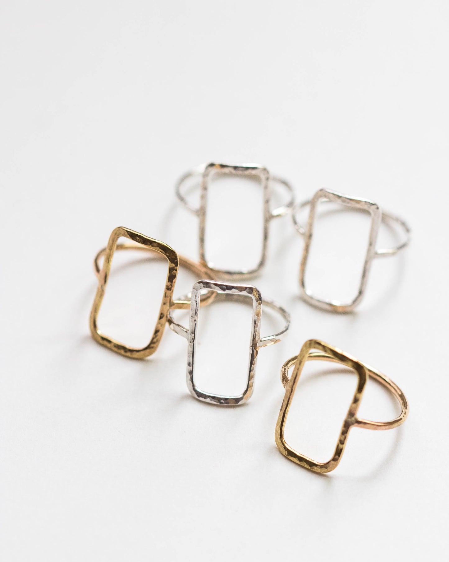 Open Rectangle Wire Ring, R13