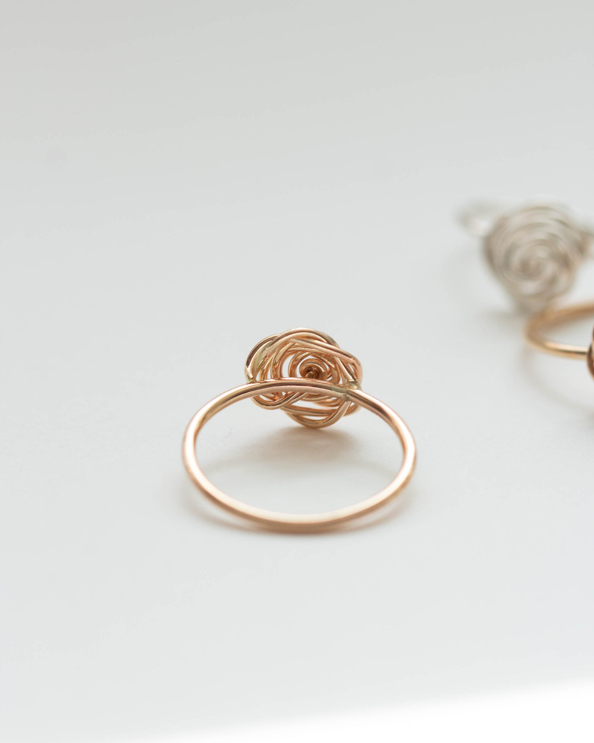 Rose Ring, R16
