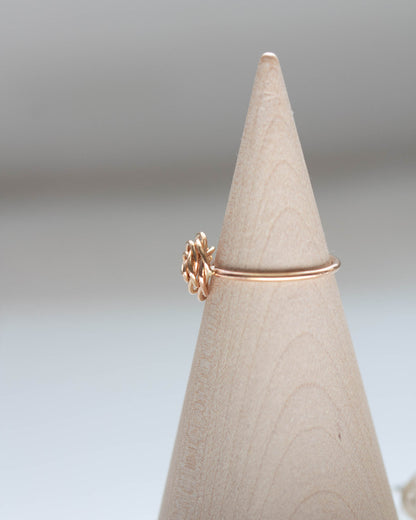 Rose Ring, R16