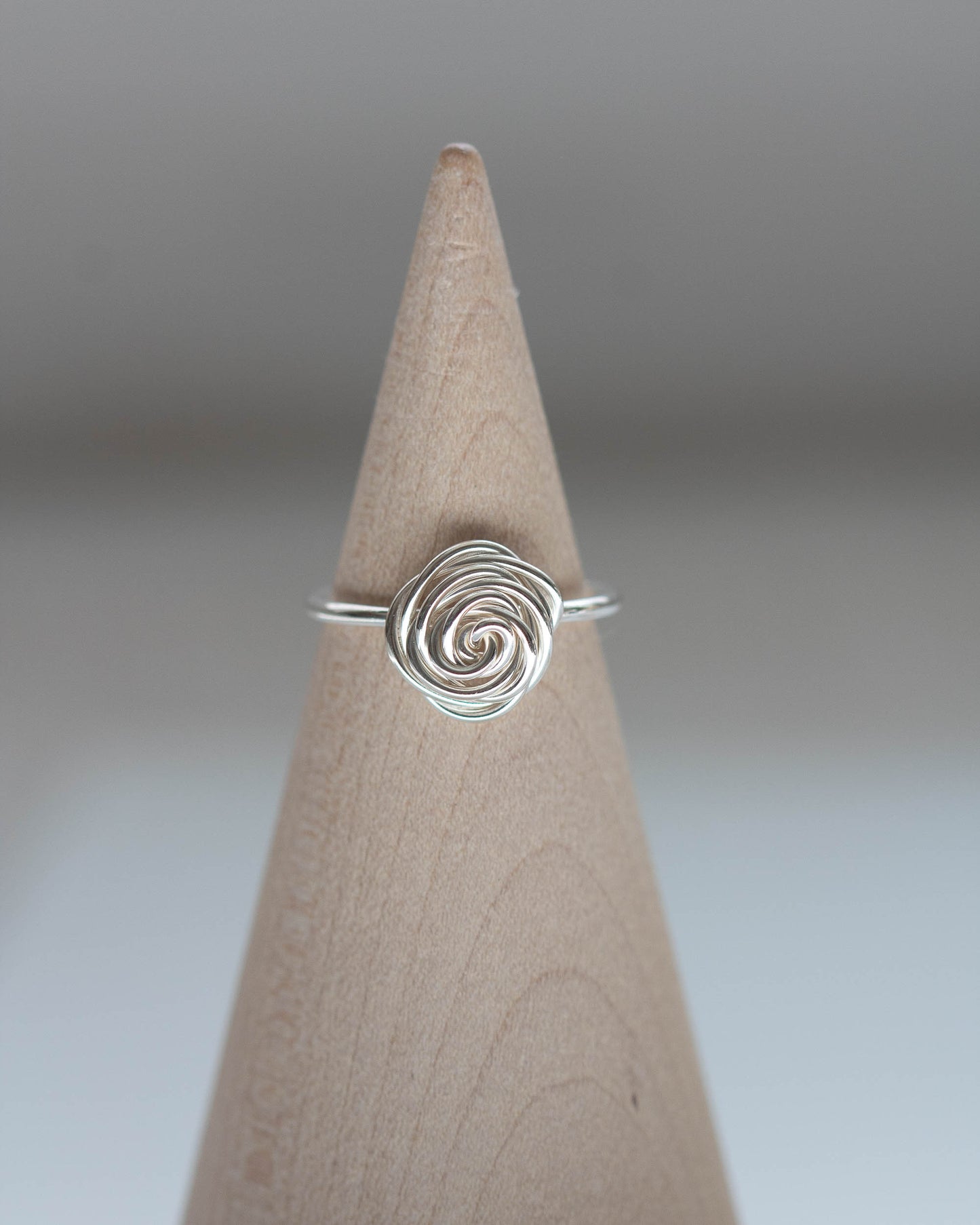Rose Ring, R16