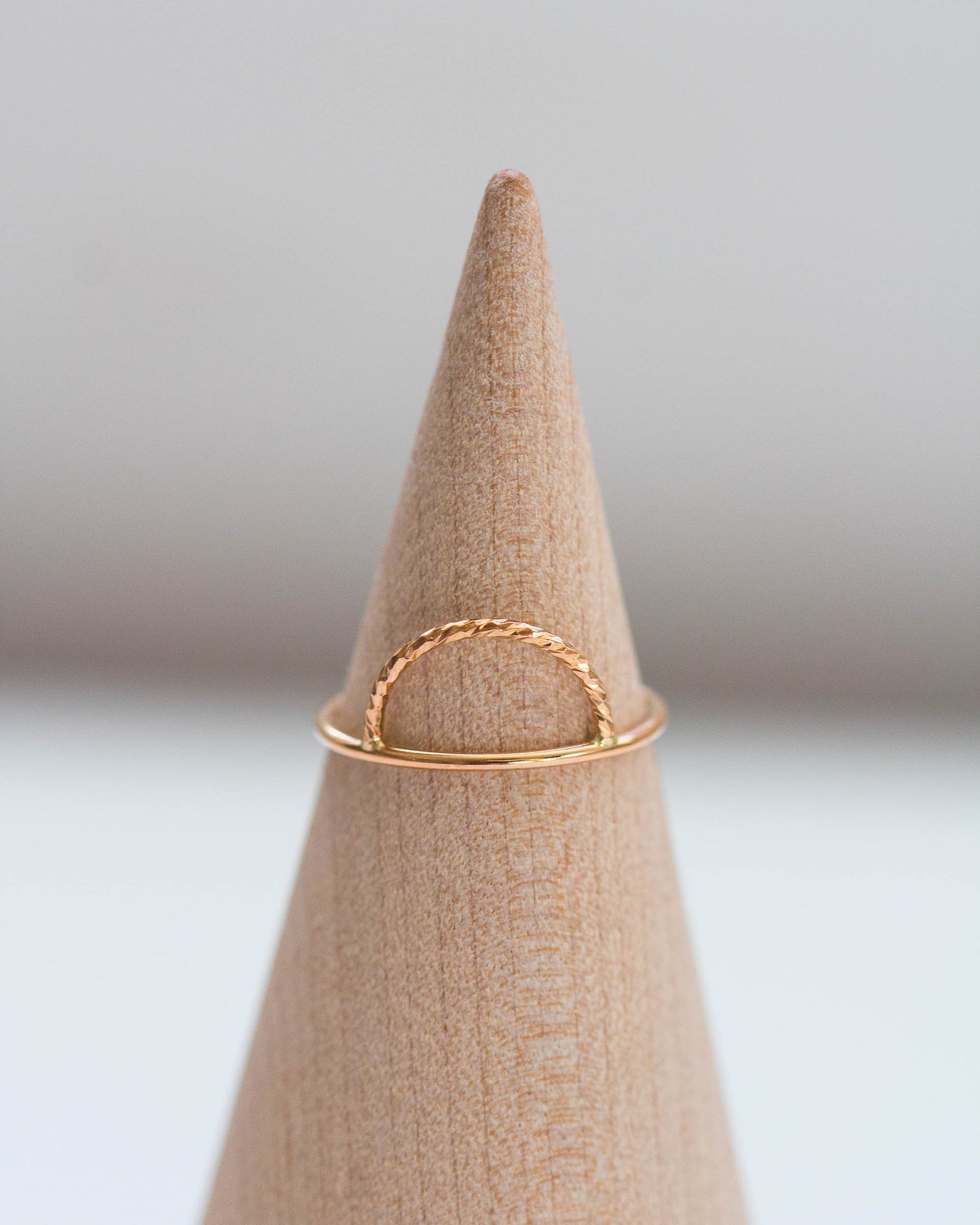 Sparkle Arch Ring, R22