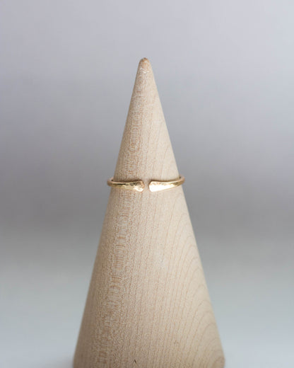 Open Front Ring, R24