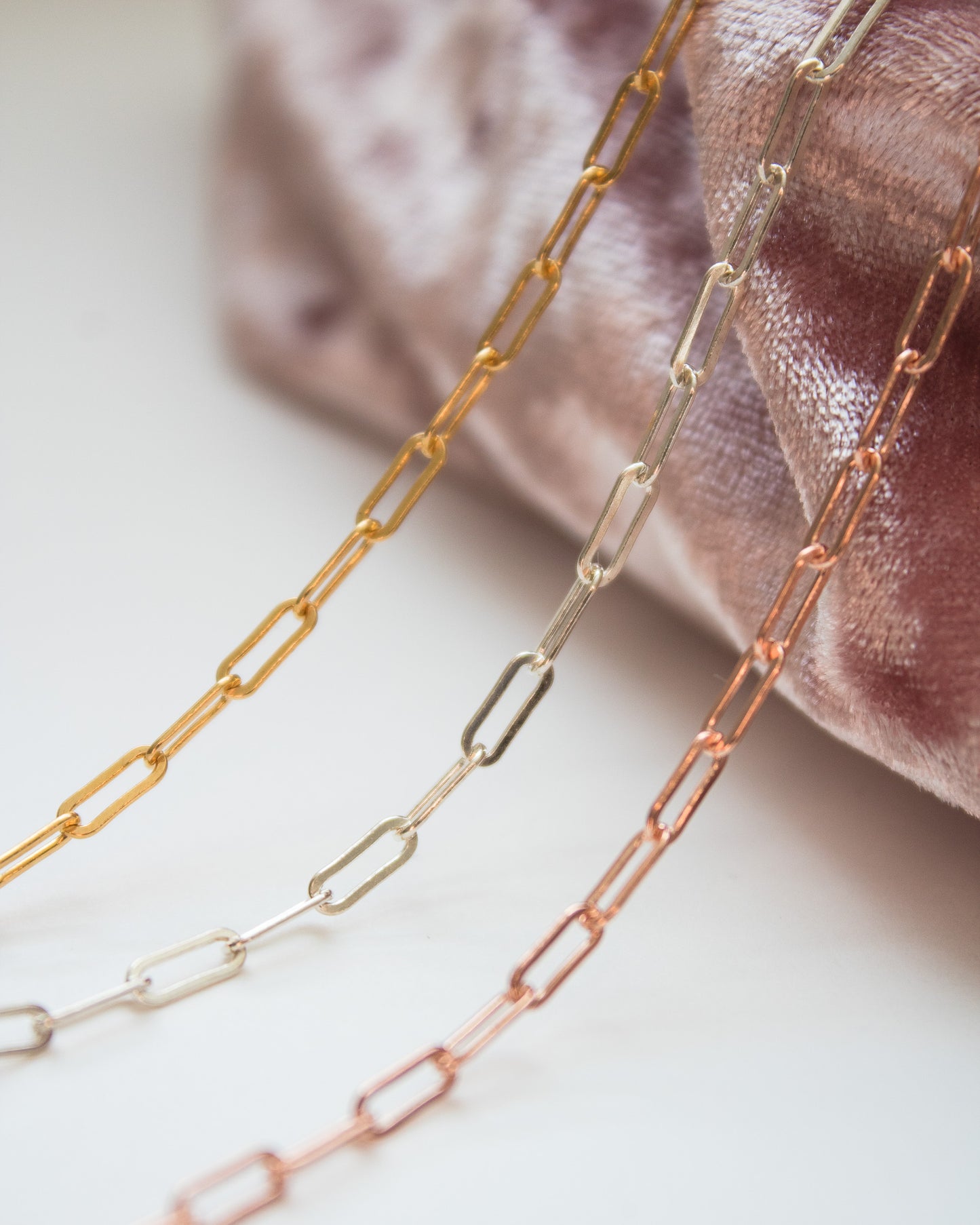 2.5mm Flat Paperclip Chain. G10, S10, R10