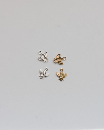 Bee Charm, CH18