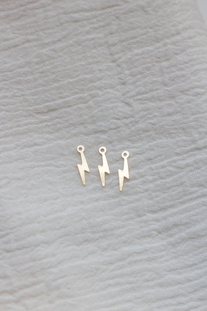 Lightning Bolt Charm, CH25