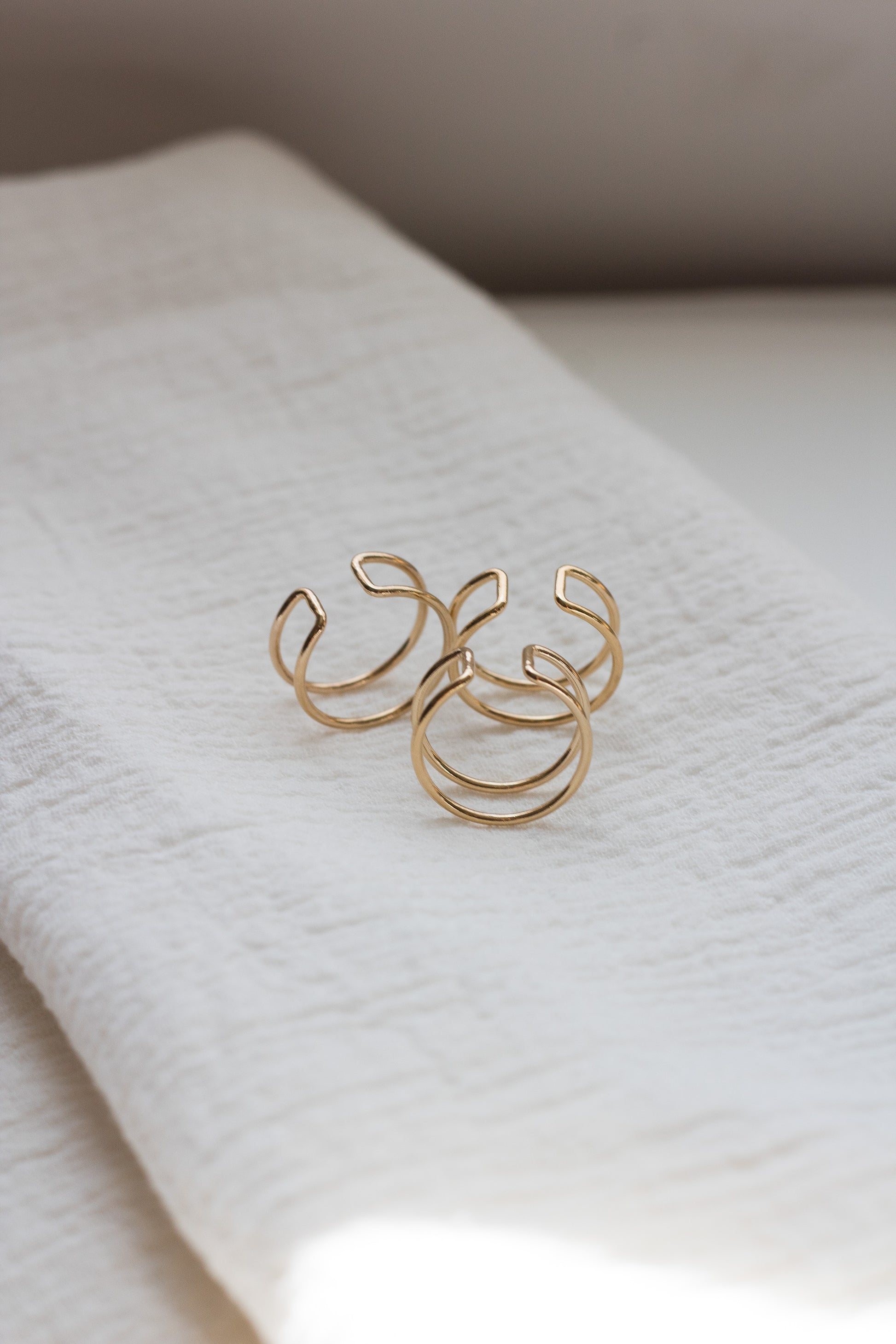Double Open Front Adjustable Ring, R30