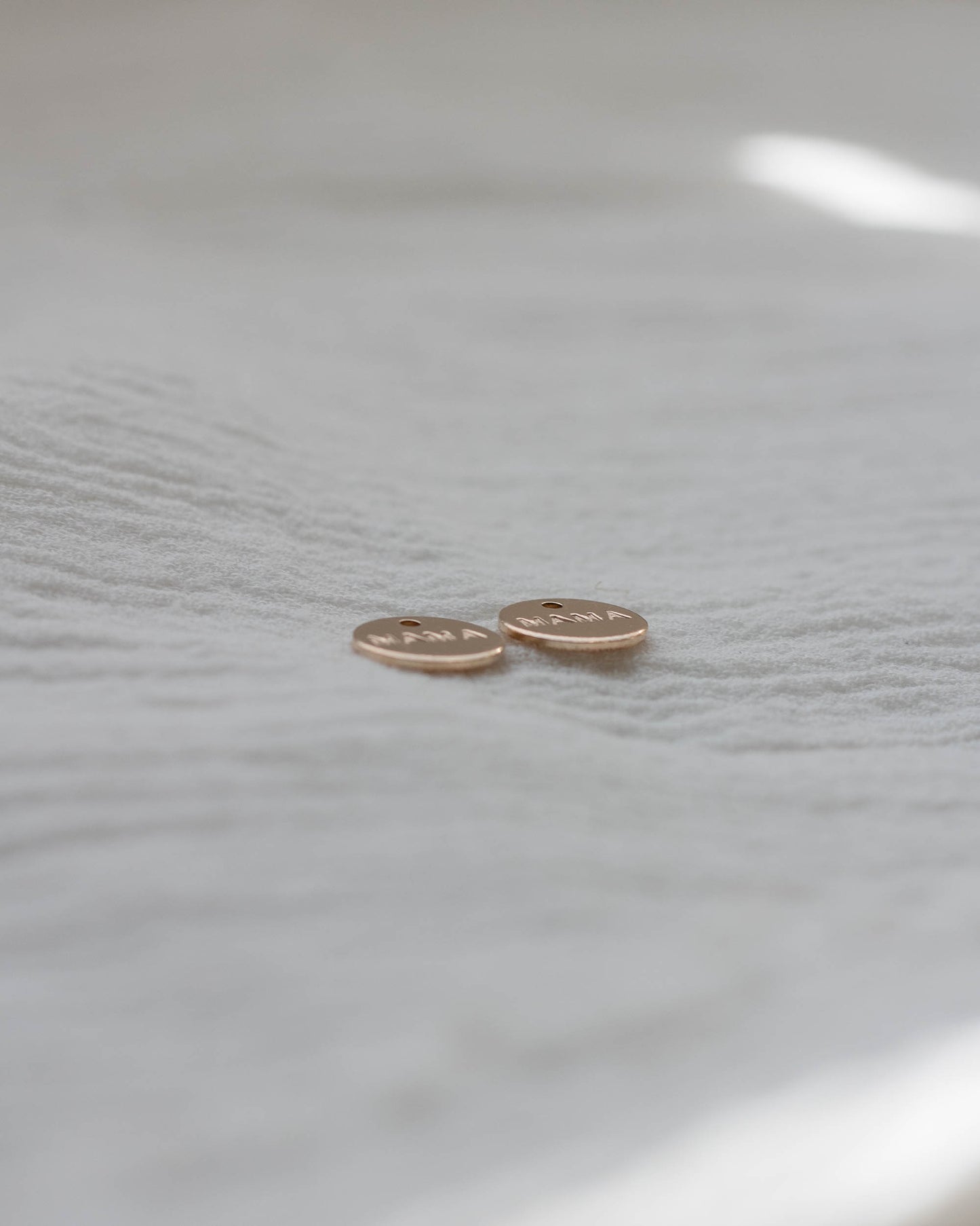 9.5mm Mama Charm, CH15