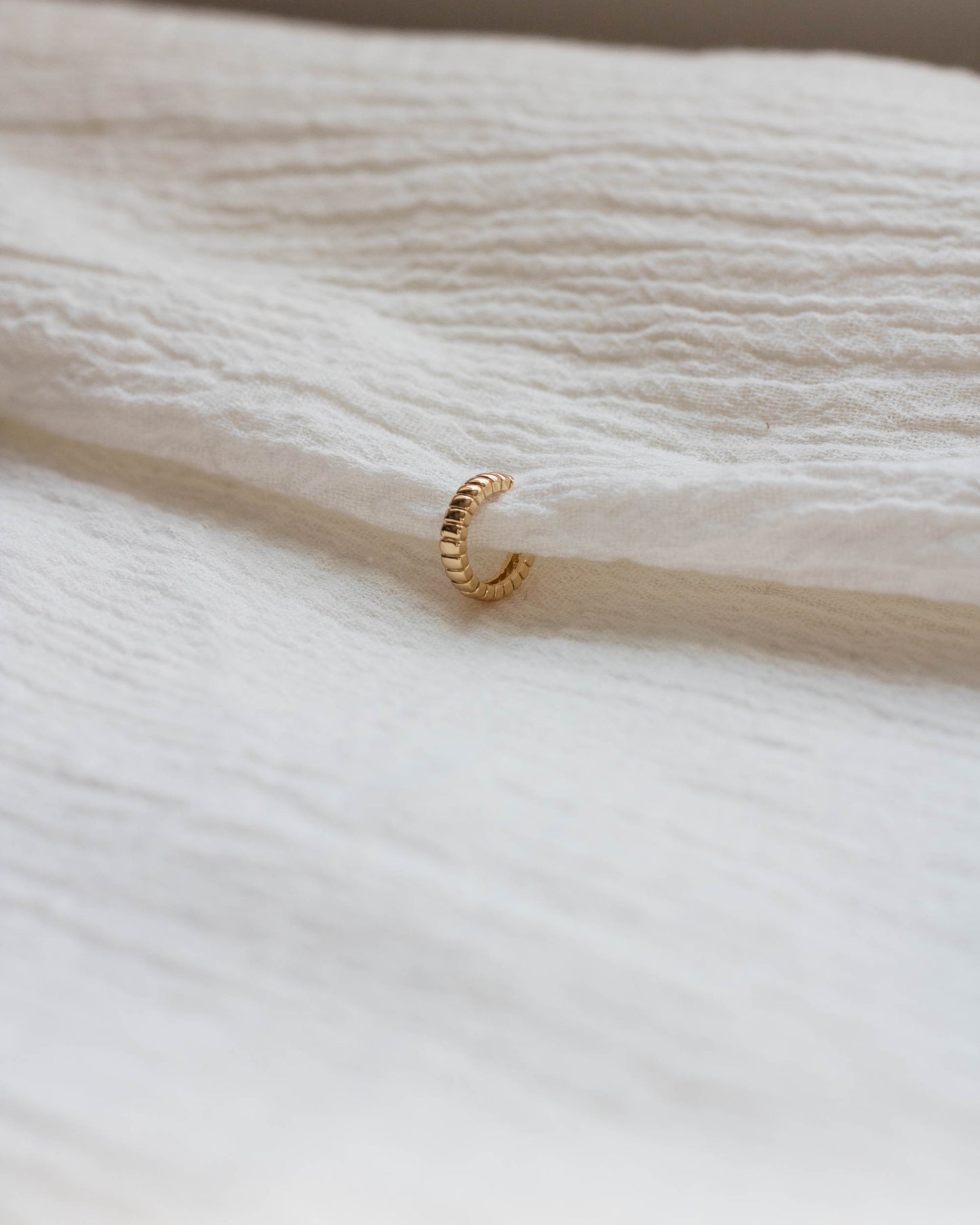 11mm Rib Textured Cuff Earring, E33