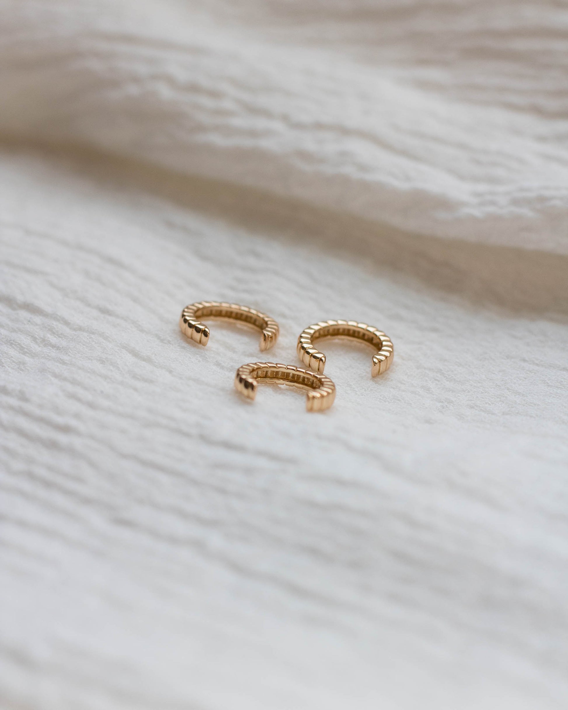 11mm Rib Textured Cuff Earring, E33