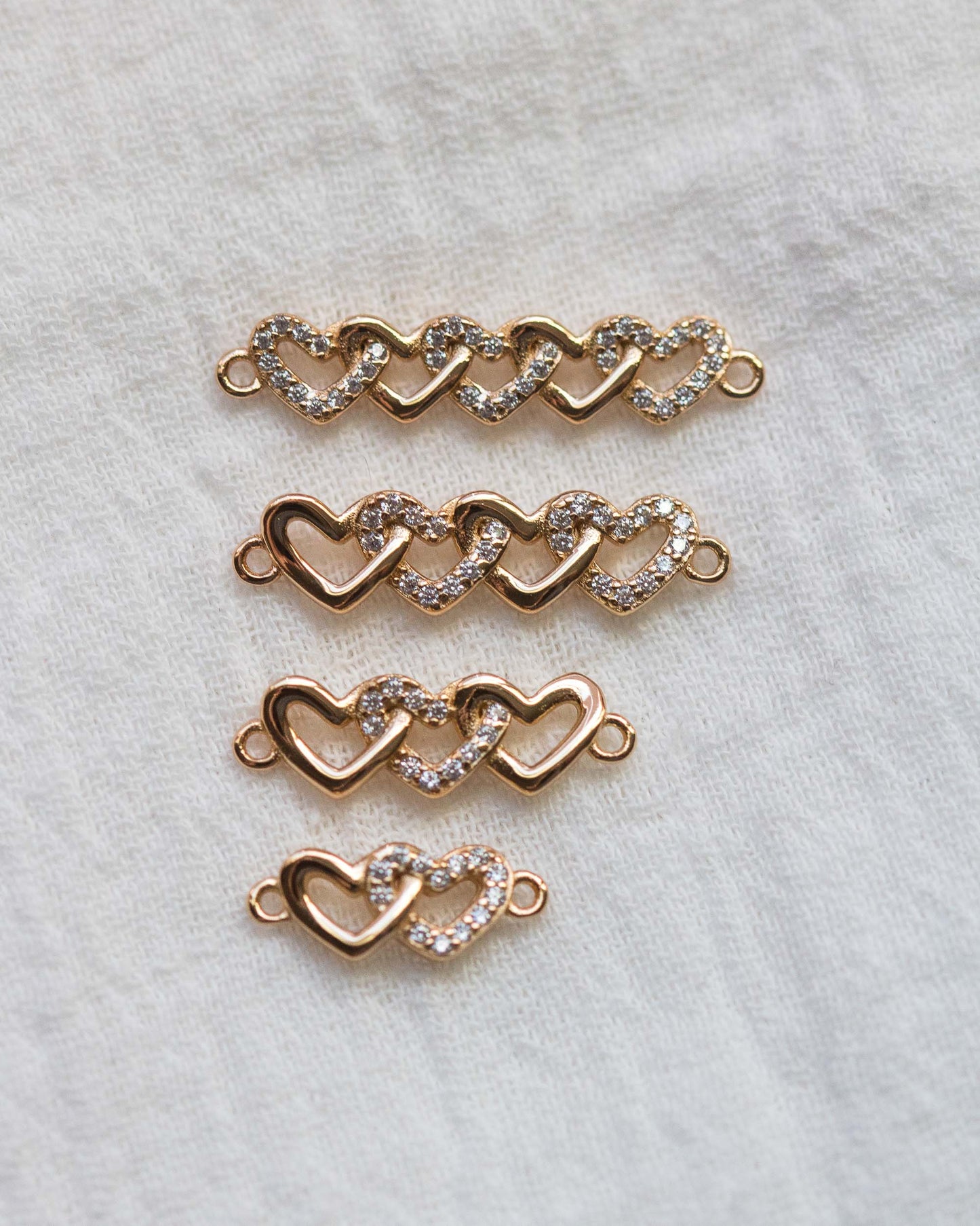 Interlocking Hearts with CZ Connector, CN16
