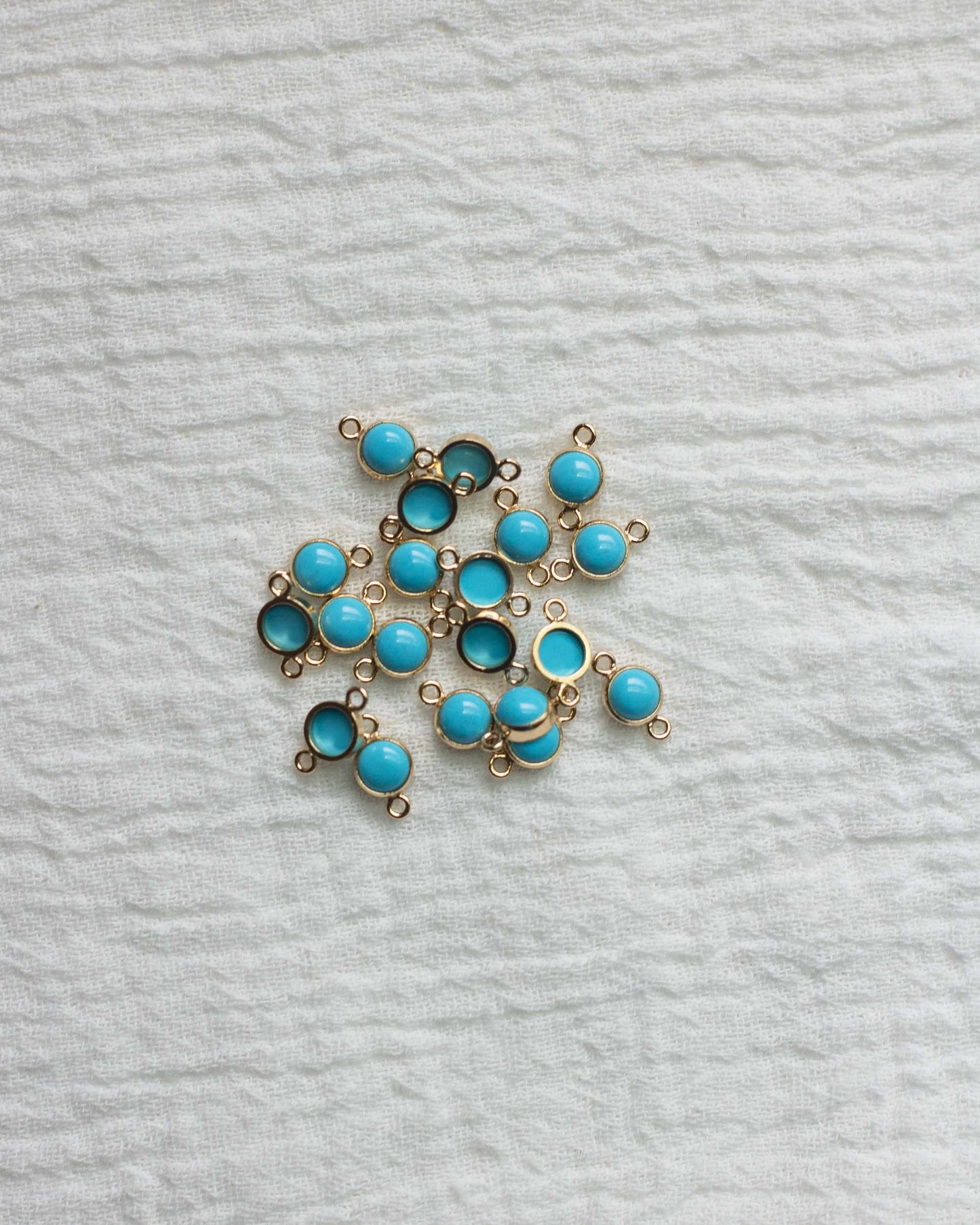4mm Turquoise Connector, CN42