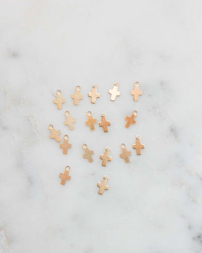 Tiny Cross Charm, CH32