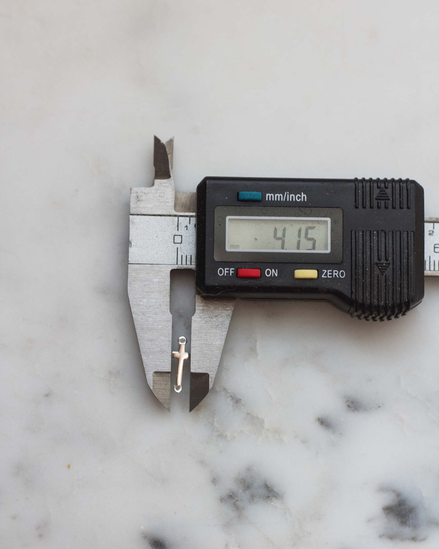 Tiny Cross Connector, CN55