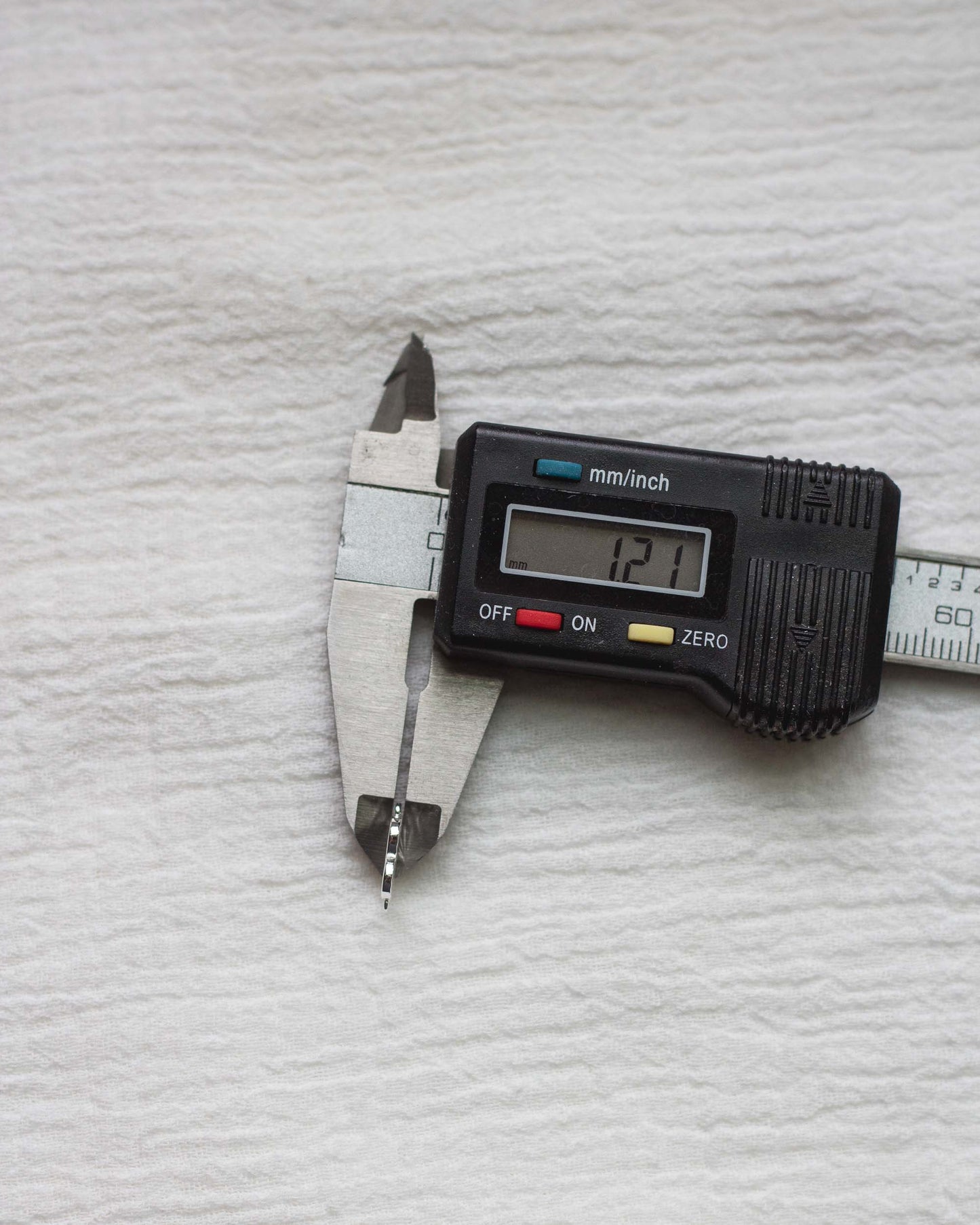 Fluted Heart Connector, CN77