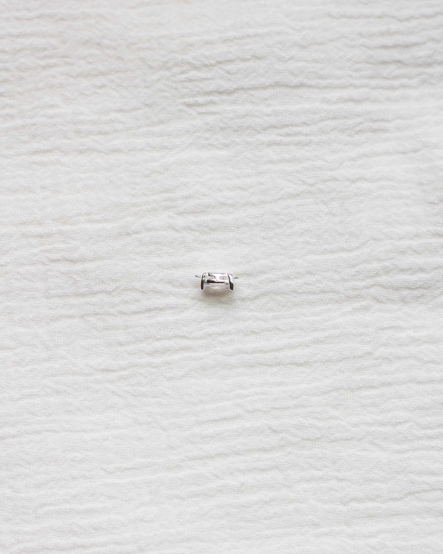 Oval Solitaire CZ Connector, CN79