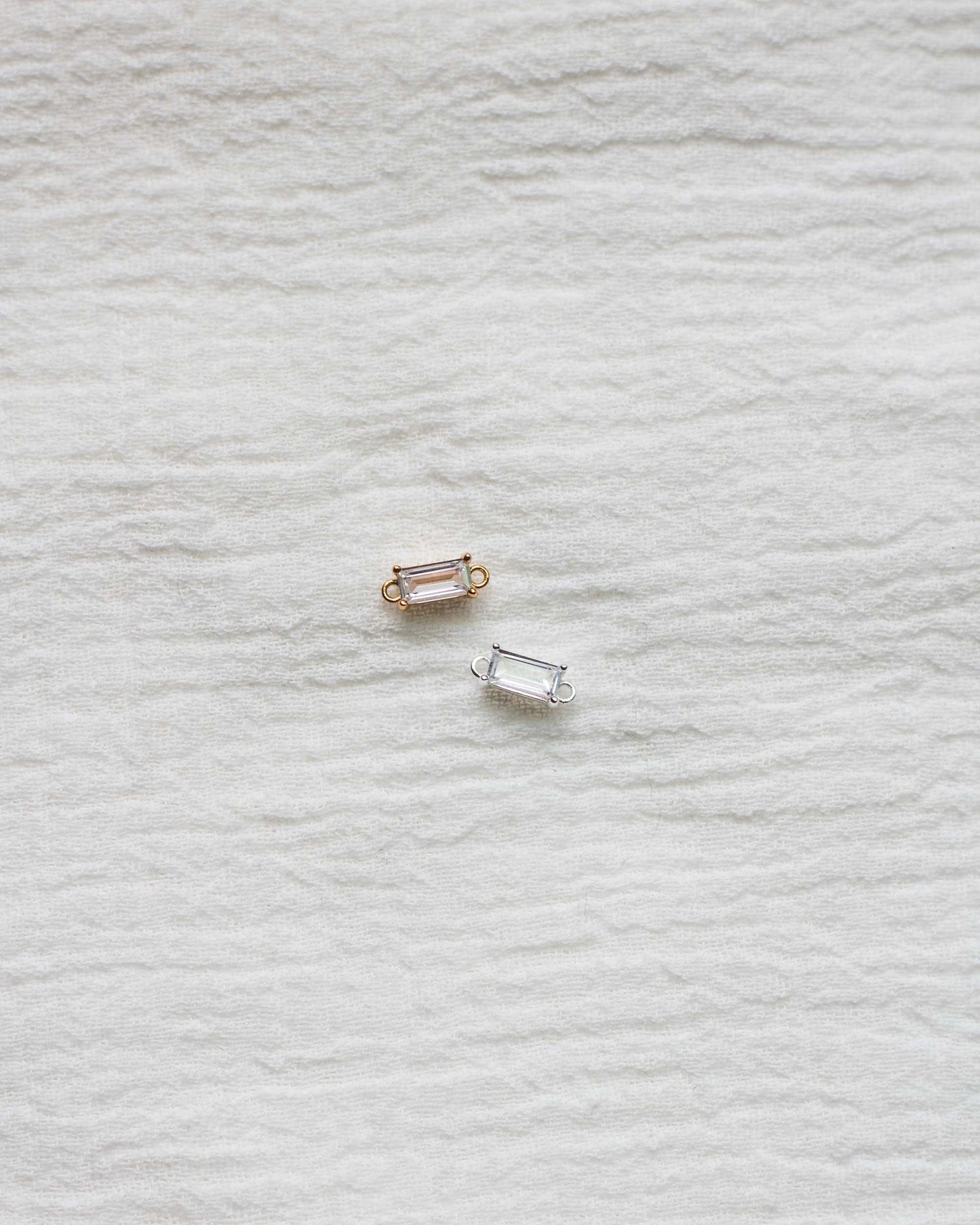 CZ Baguette Connector, CN84