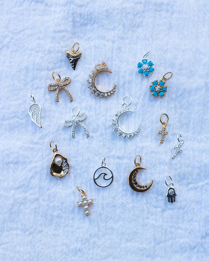 CZ Bow Charm, CH70