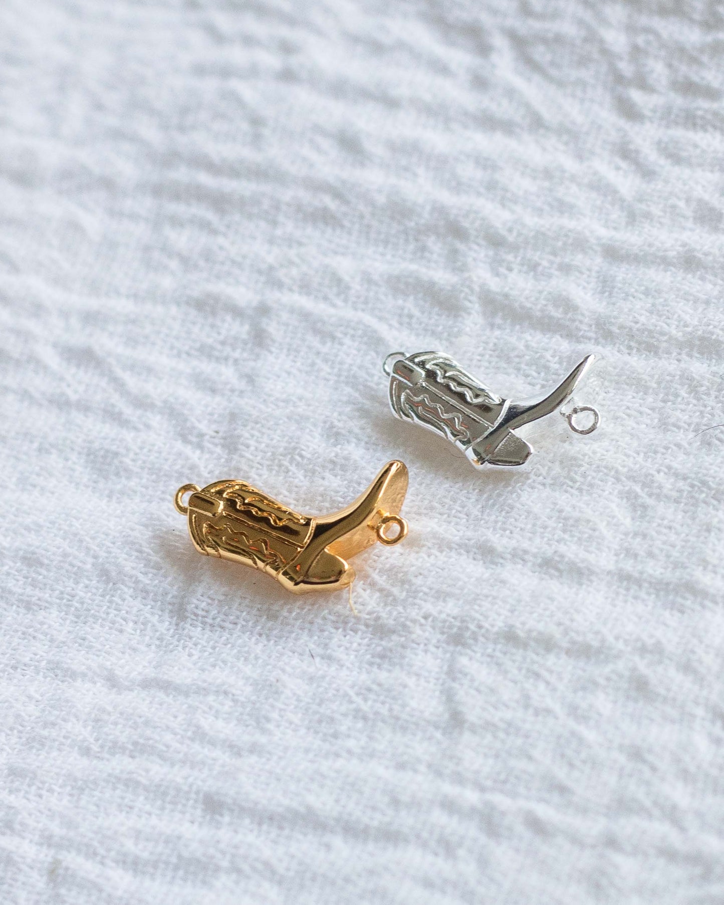 Cowgirl Boot Connector, CN94