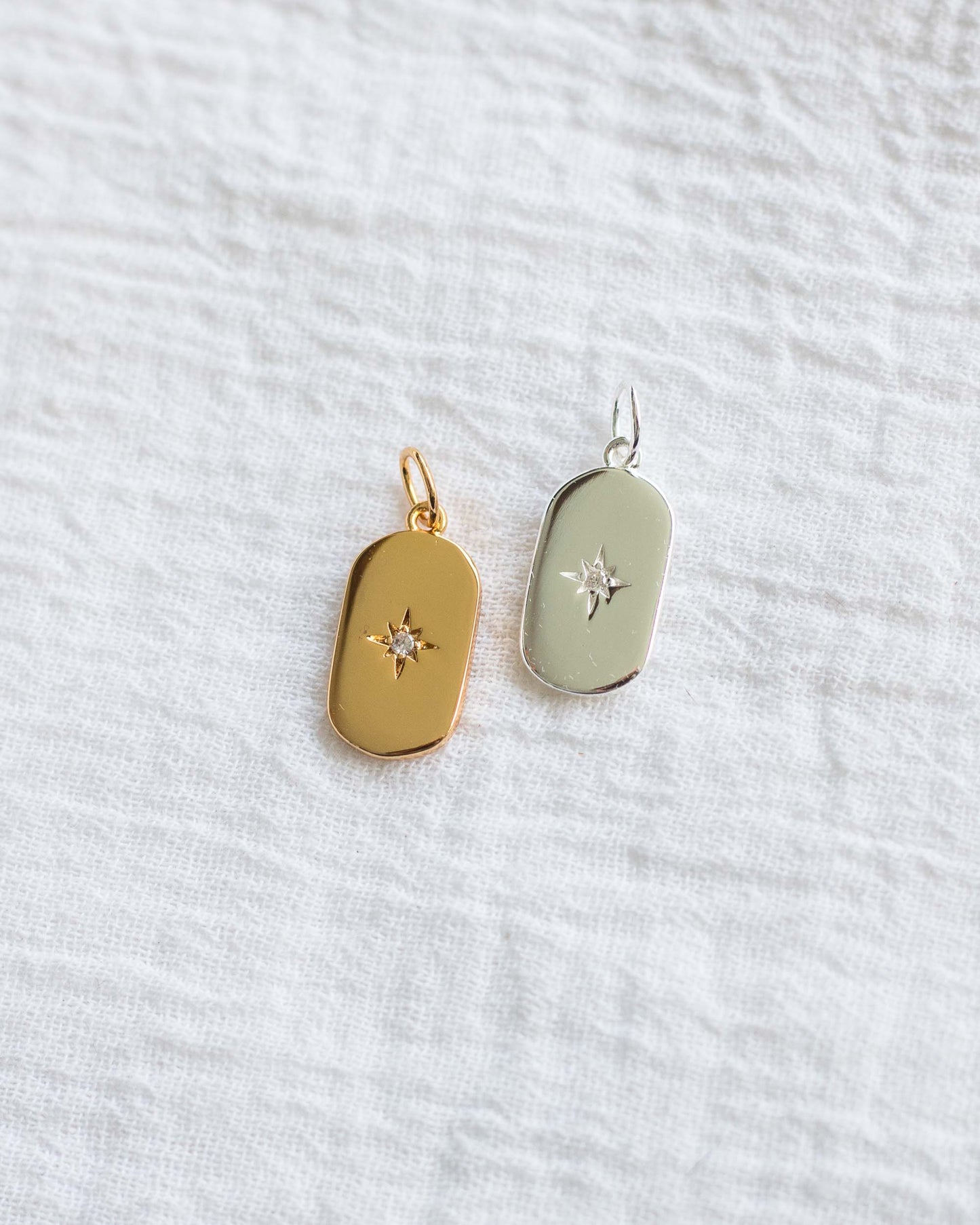 Starburst Tag Charm, CH84