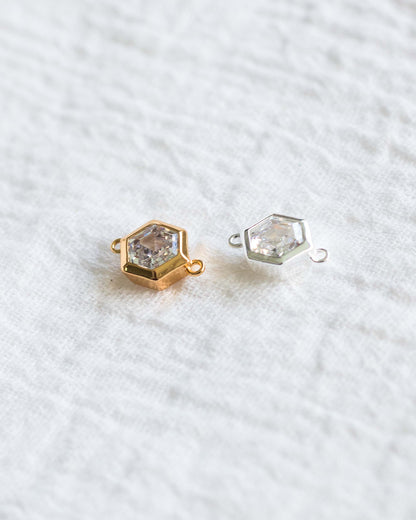 CZ Hexagon Connector, CN102