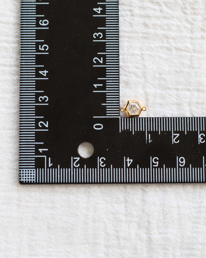 CZ Hexagon Connector, CN102