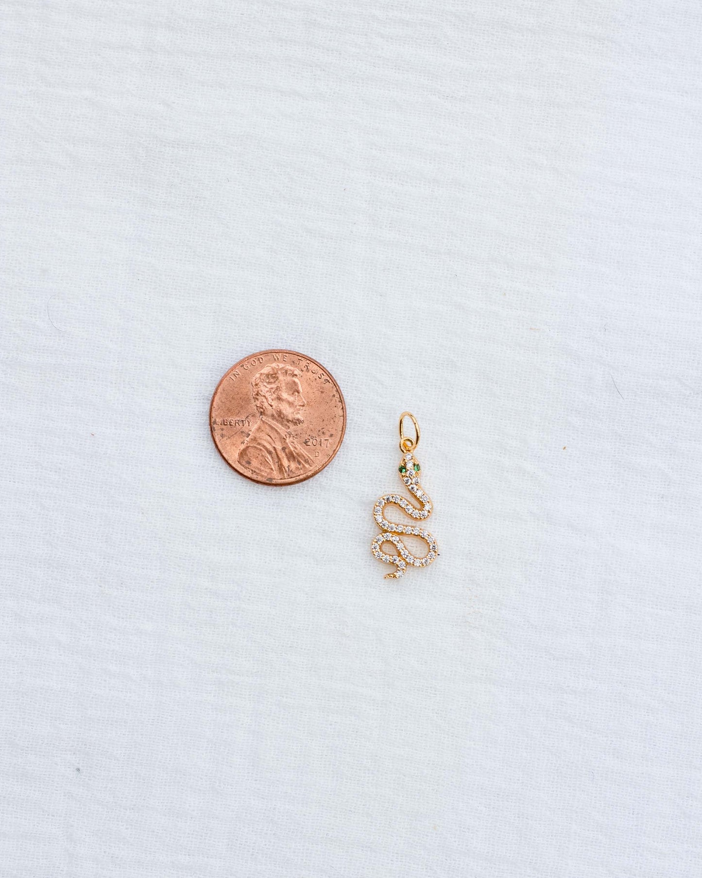 Emerald Eye Snake Charm, CH89