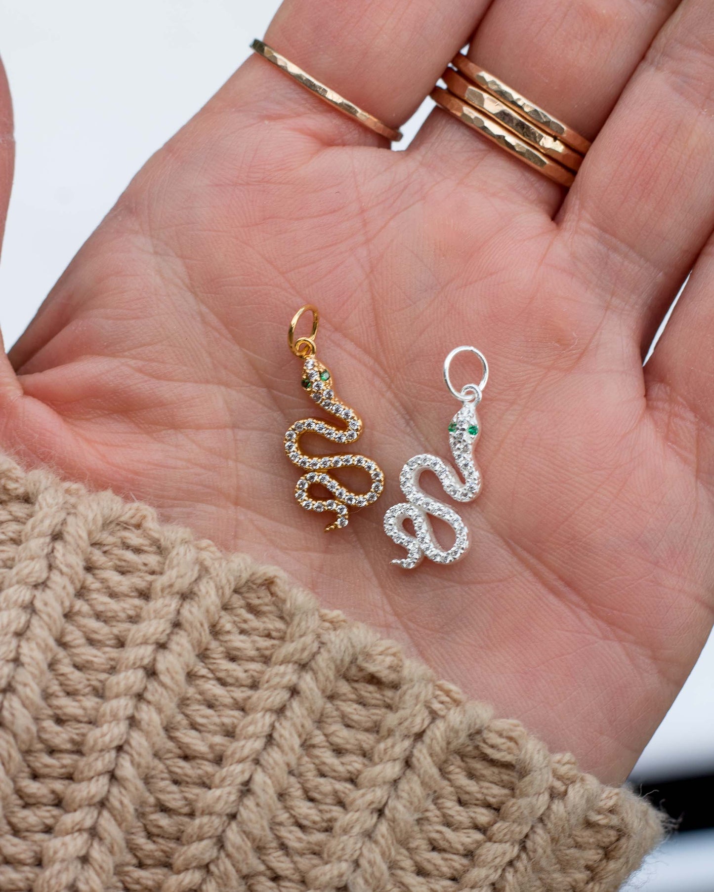 Emerald Eye Snake Charm, CH89