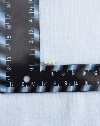 Pearl Connector with 3 Freshwater Pearls, CN120