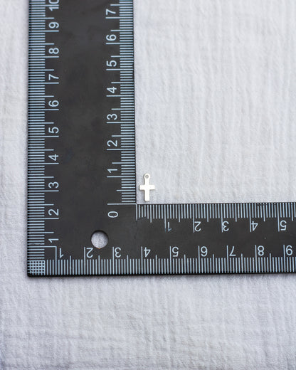 Tiny Cross Charm, CH93