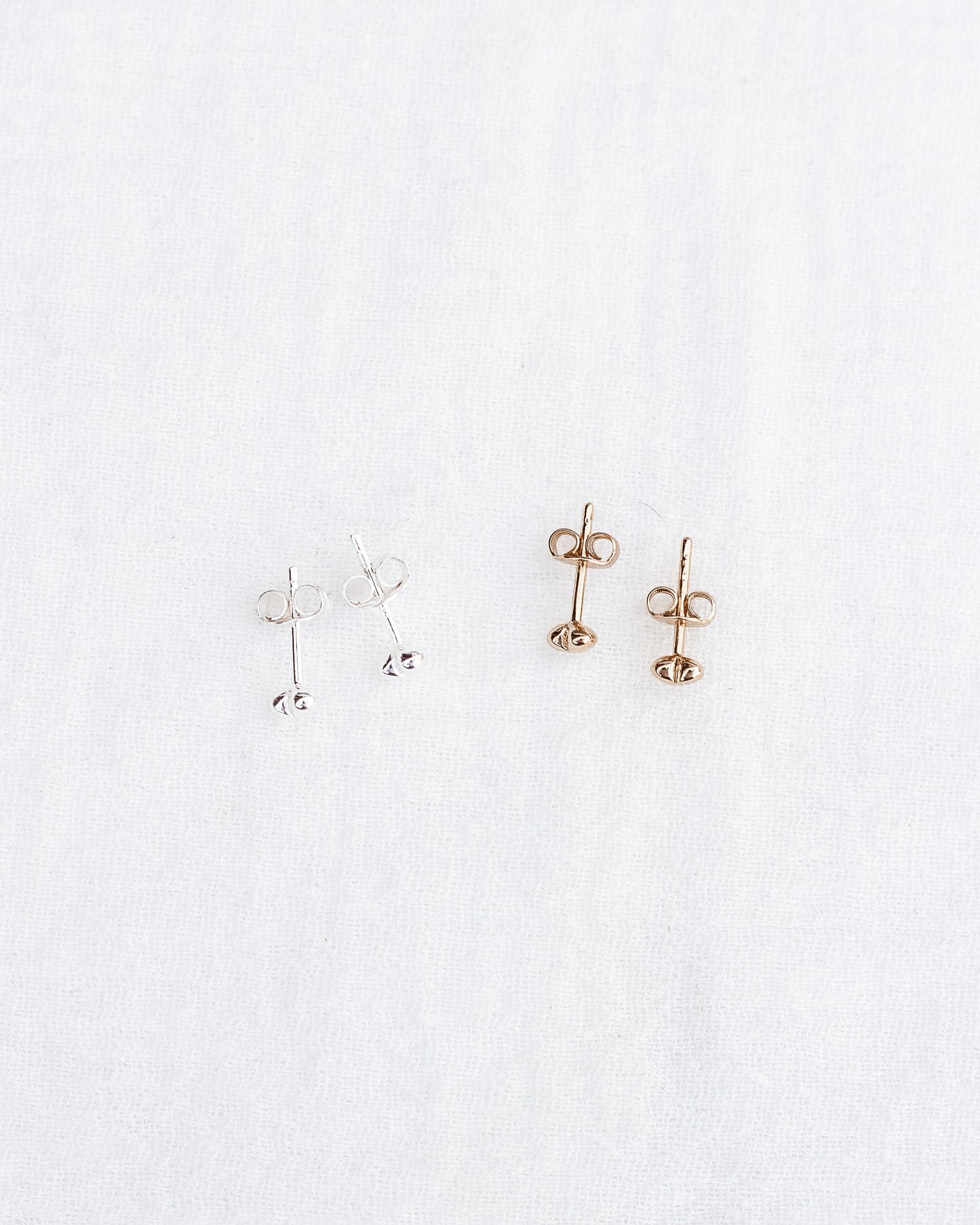 4mm Dome Puff Heart Stud Earrings, E30