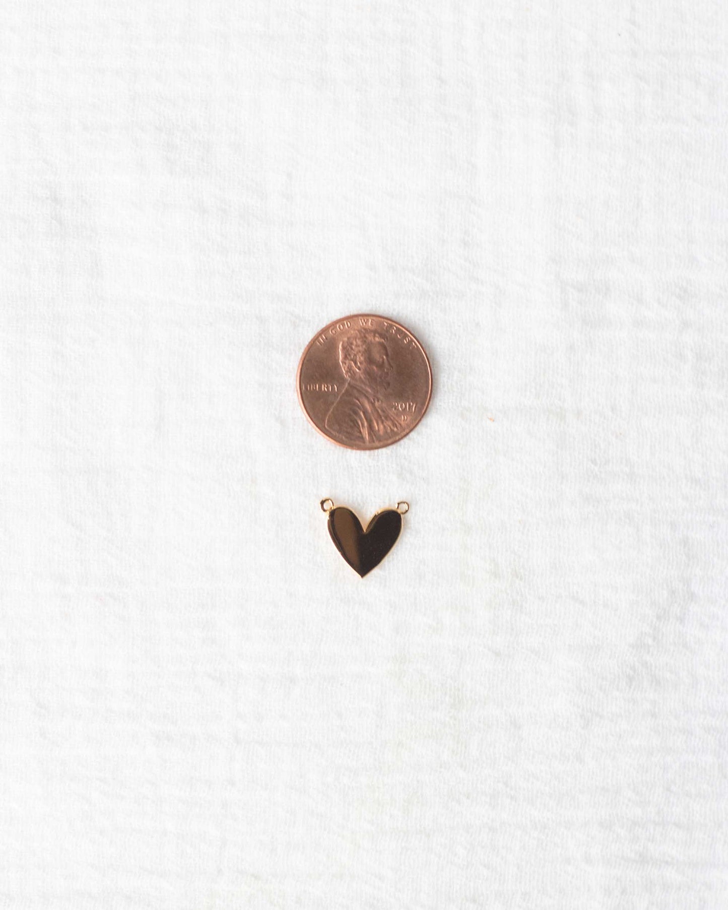 Plain Heart Connector, CN138