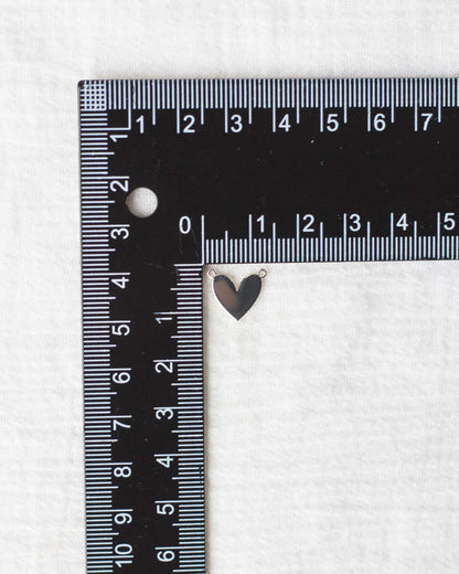 Plain Heart Connector, CN138