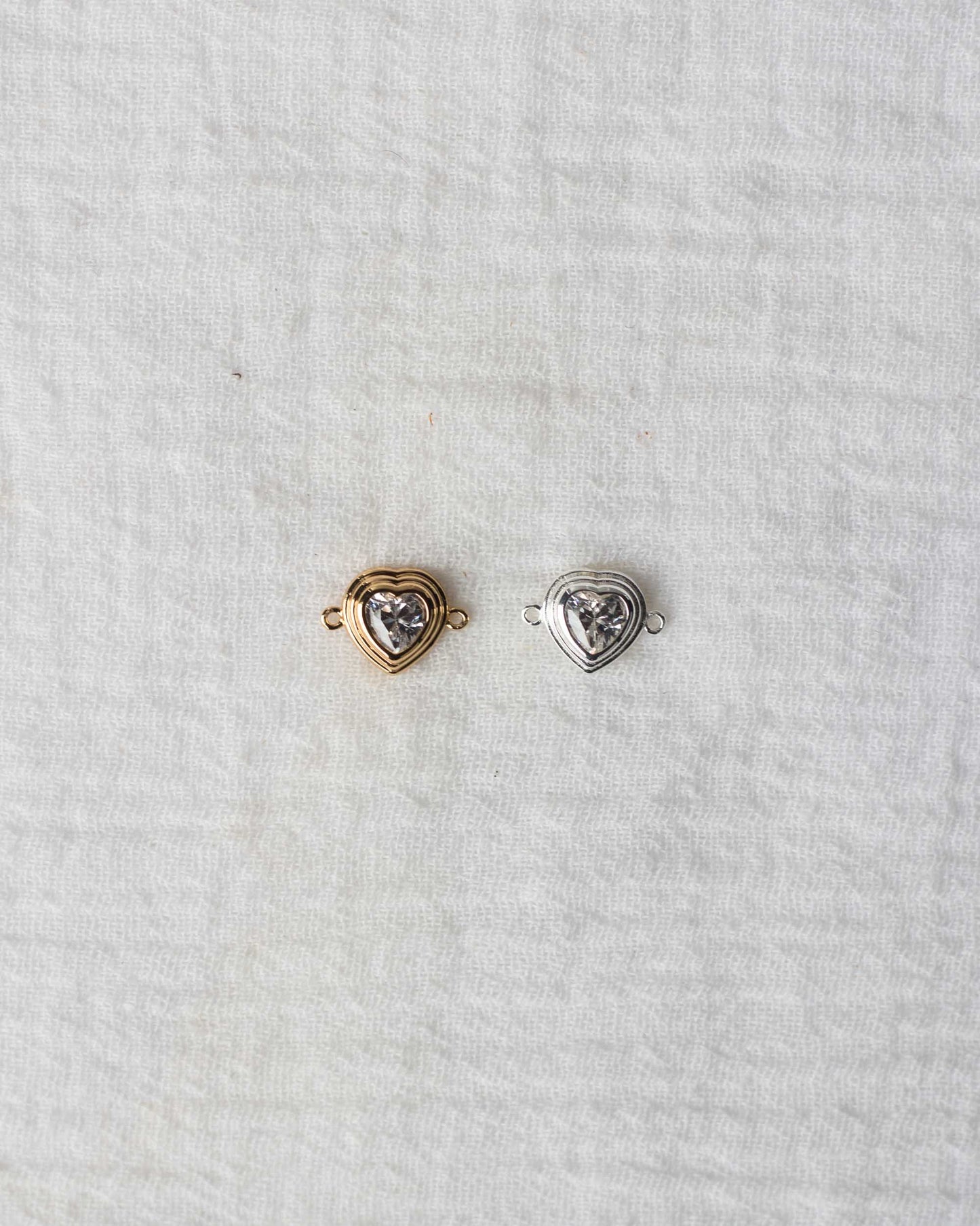 CZ Heart Staircase Connector, CN137