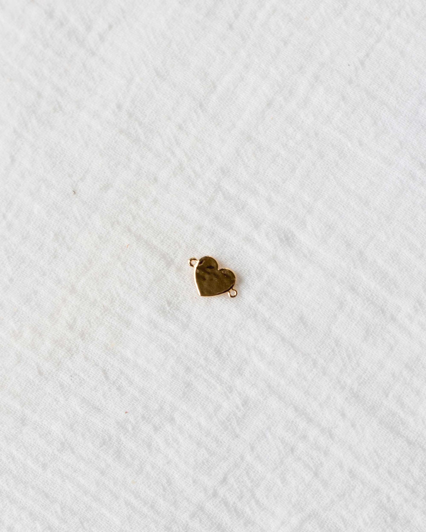 Hammered Texture Heart Connector, CN135