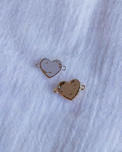 Hammered Texture Heart Connector, CN135