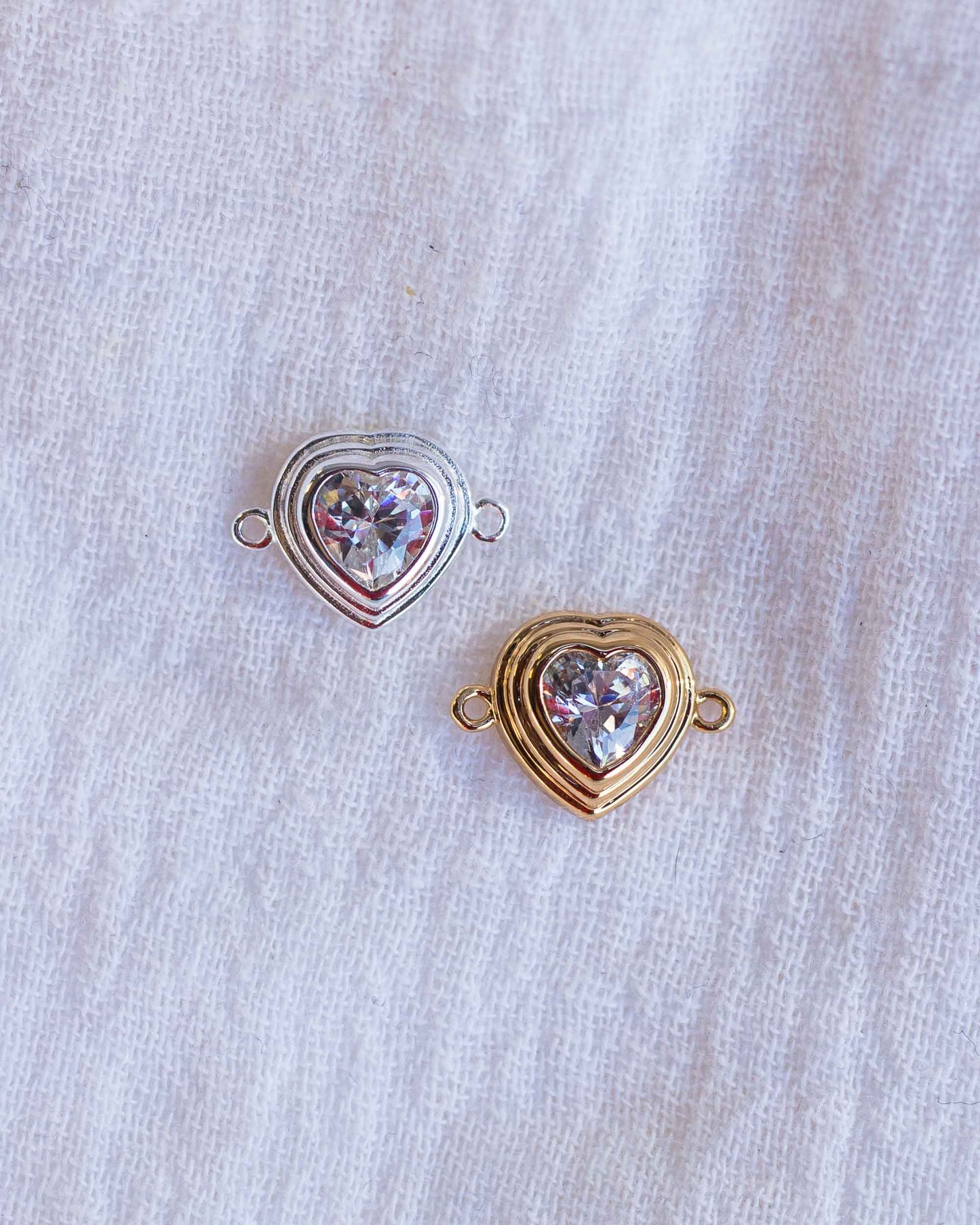 CZ Heart Staircase Connector, CN137