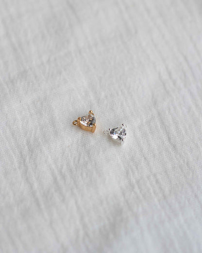 CZ Heart Connector, CN136