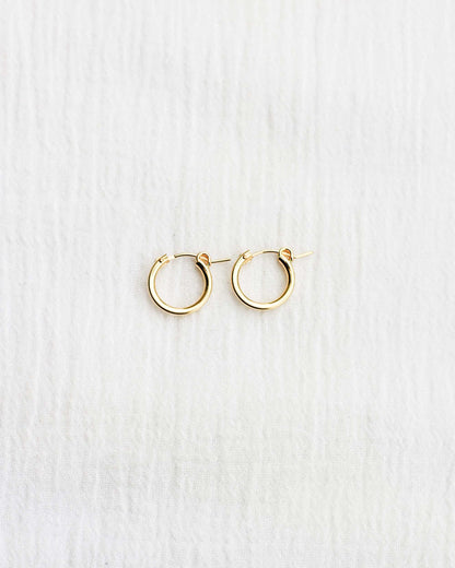 15mm Hoop Earrings, E35