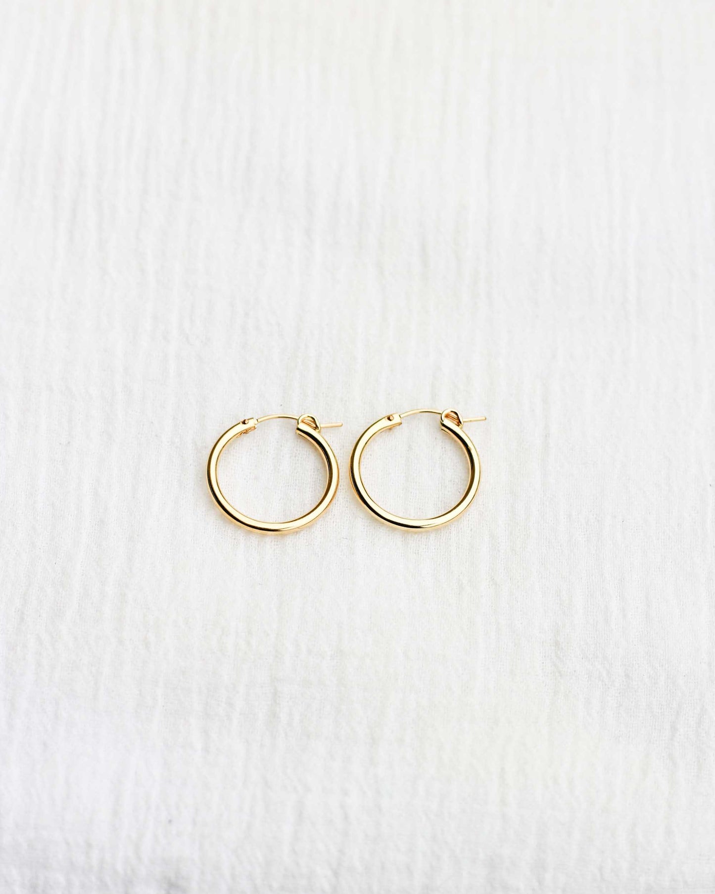 22mm Hoop Earrings, E37