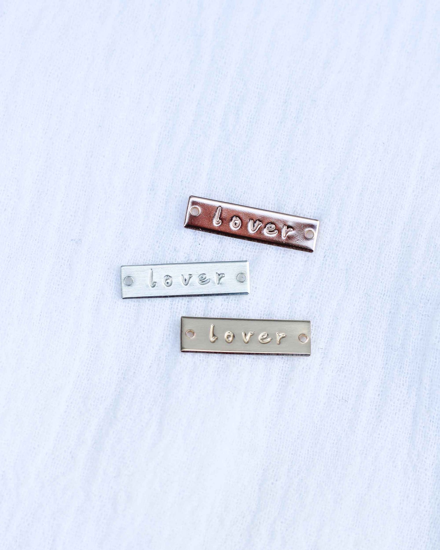 Lover Bar, CN145