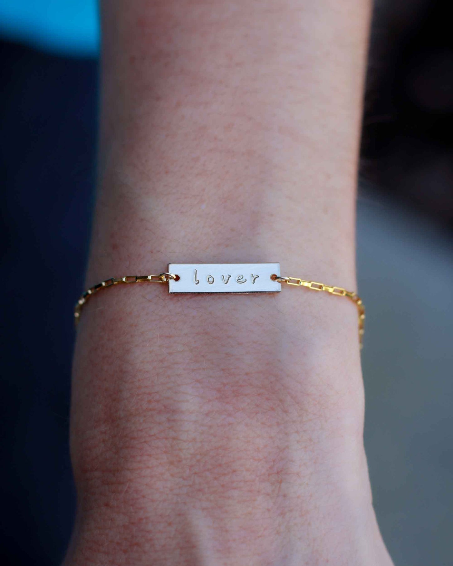 Lover Bar, CN145