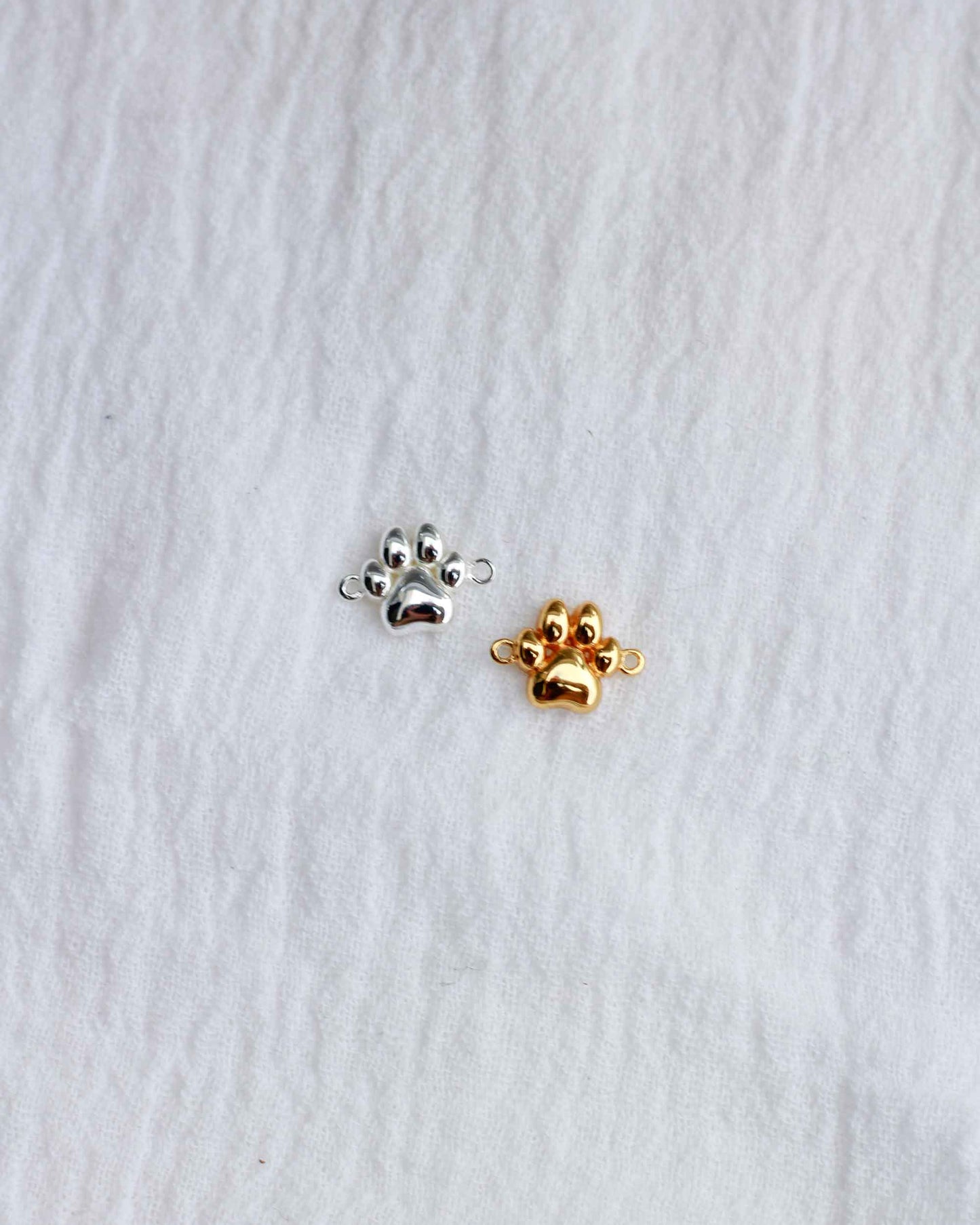 Paw Print Connector, CN148
