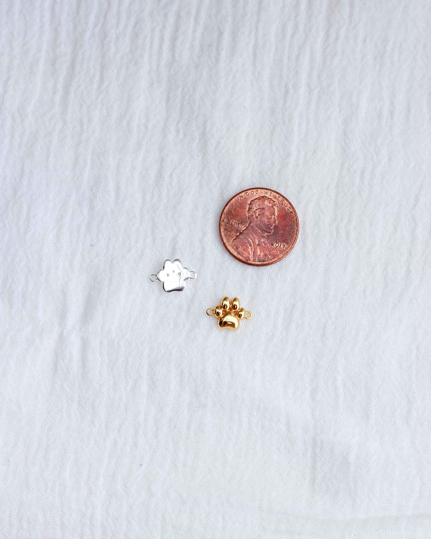 Paw Print Connector, CN148