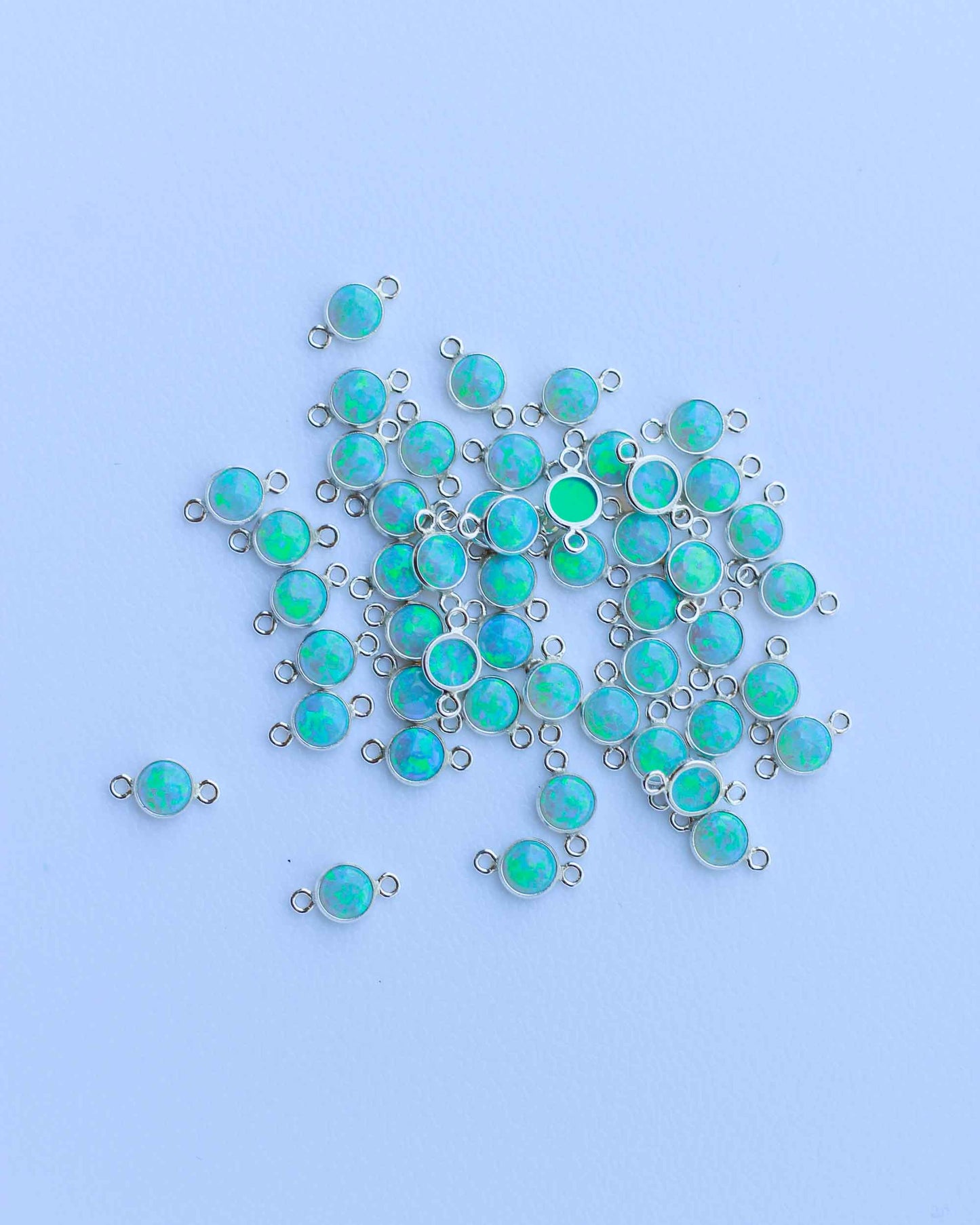 4mm Light Green Opal Connector, CN239