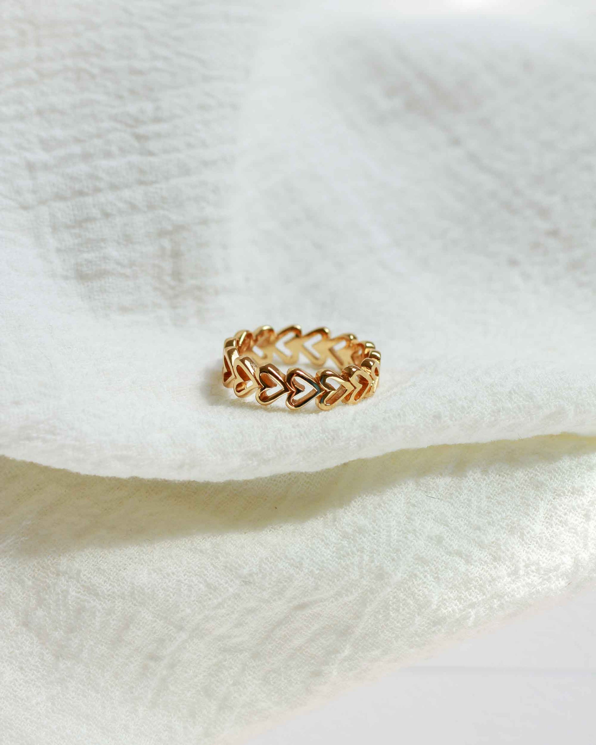 Heart Band Ring, R48