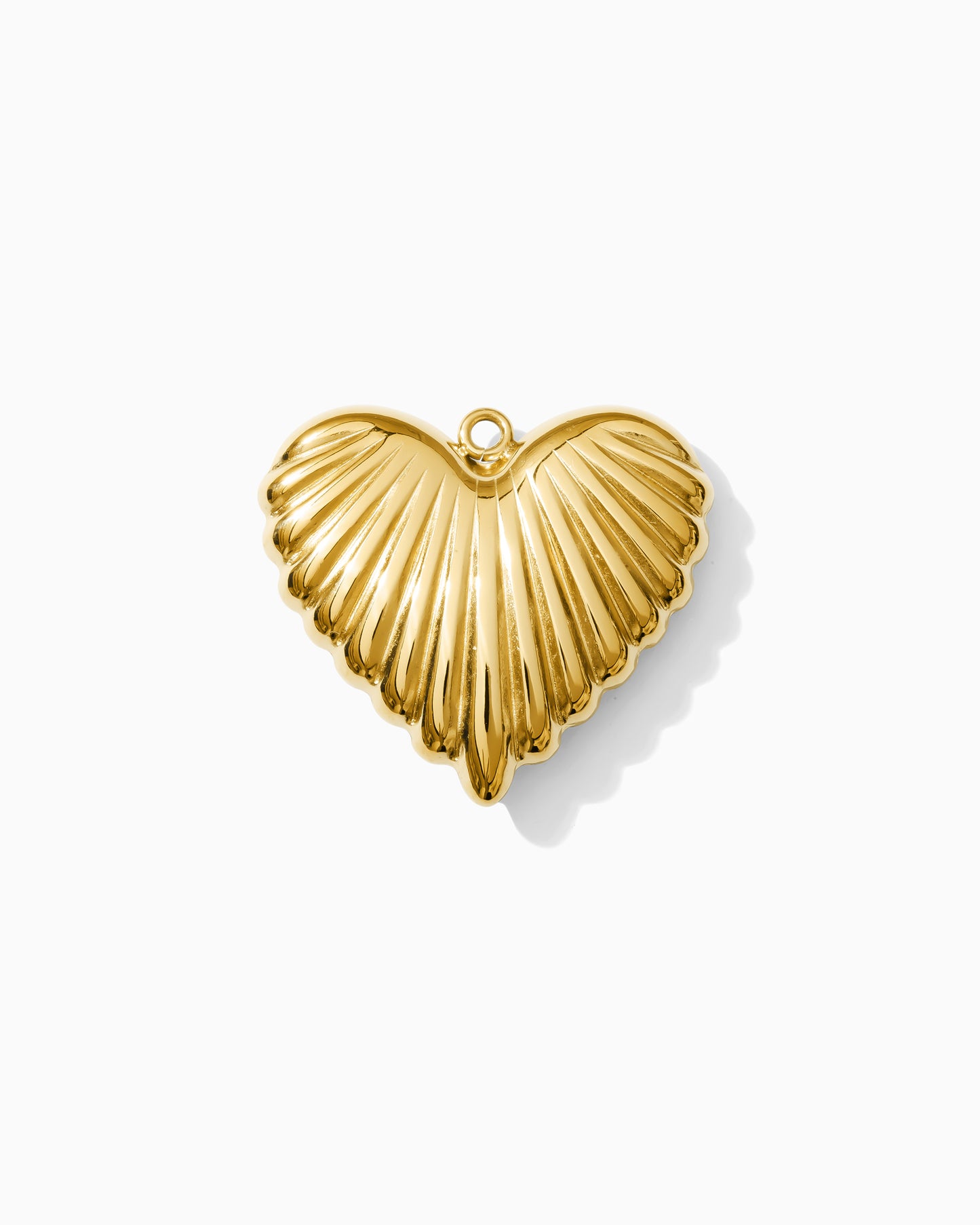28mm Large Lined Heart PVD Charm, CH453