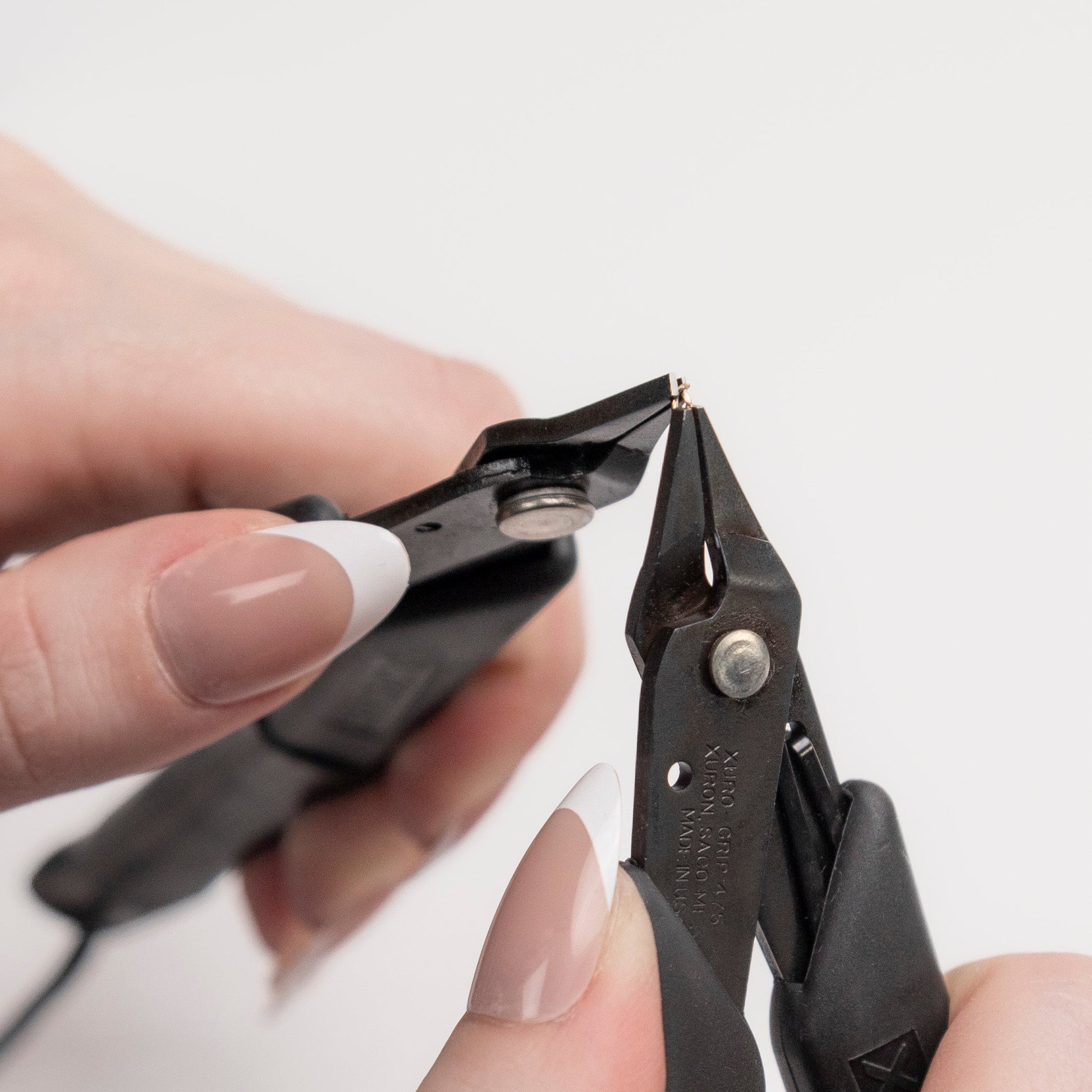 Precision Plier for Permanent Jewelry