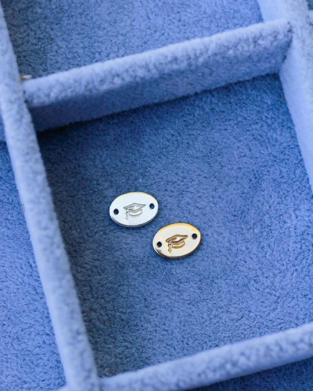 Graduation Connector Pack- Gold